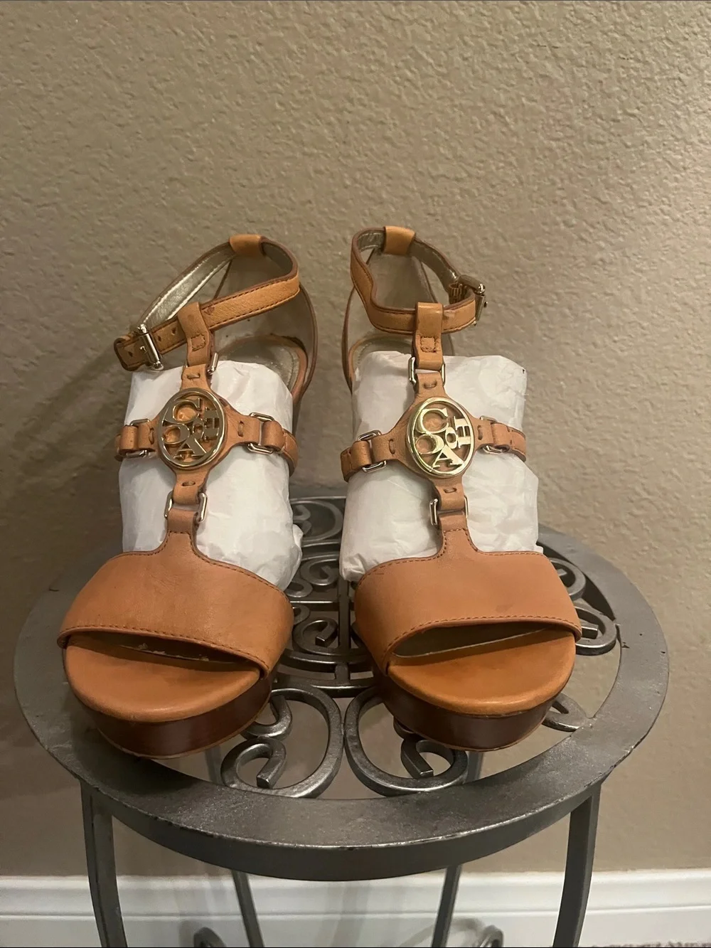 Coach Camel/Tan Wedges 7